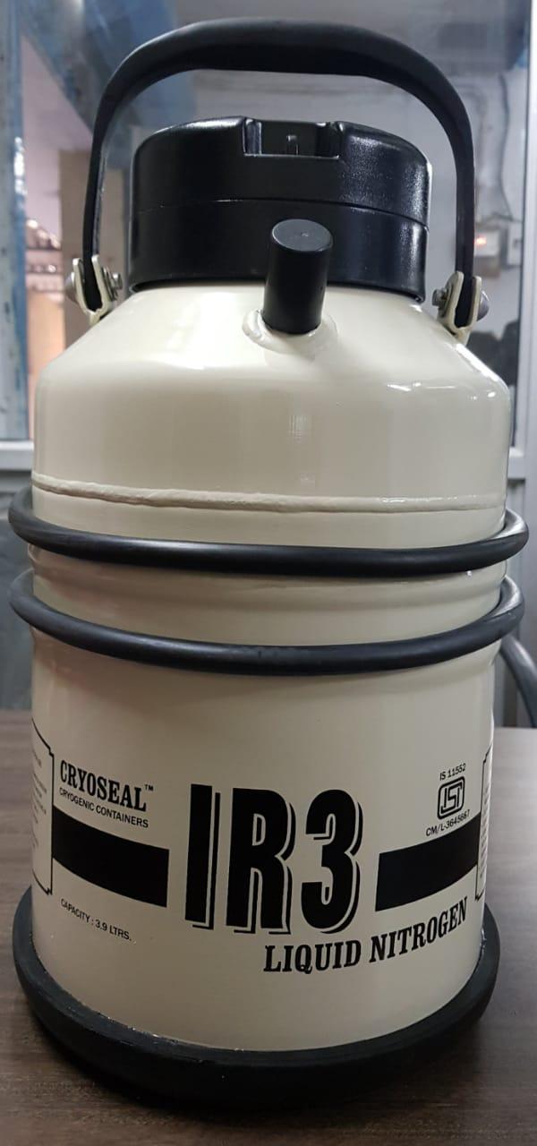 Brand GeminiCountry of Origin Made in IndiaMaterial Mild SteelCapacity 1-10 tonContainer Type Open Top ContainerContainer Length 10 feetColor CreamWe supply a broad gamut of liquid nitrogen containers used to store a variety of liquid gases such as liquid nitrogen, liquid oxygen etc. Sourced from well established vendors across the country, these are available in a variety of capacities as per client's requirements or industrial applications. They are offered at best market prices to our clients.It is a range of aluminum cryo containers, mainly used in artificial insemination programs, laboratories and small consumers of liquid nitrogen. Sturdy, efficient, lightweight and compact, the containers display amazing performance in terms of lower evaporation loss, longer holding time and adaptability to Indian road conditions. Features like double walled aluminum vessel, fiberglass neck tube and super insulation reduce heat losses to the lowest standardized levels.Containers range from a minimum capacity of one liters to a maximum of 55 liters.The technical features of Containers are:Lightweight aluminum construction ensures easy portability.Special process of super insulation provides the lowest evaporation loss.Transport containers are modified with additional supports to suit rough handling conditions, experienced in developing countries.Polyurethane paint ensures long durability.Molded caps and covers provide due protection. We supply a broad gamut of liquid nitrogen containers used to store a variety of liquid gases such as liquid nitrogen, liquid oxygen etc. Sourced from well established vendors across the country, these are available in a variety of capacities as per client's requirements or industrial applications. They are offered at best market prices to our clients.