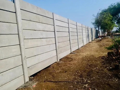 Minimum Order Quantity	200 FeetMaterial	ConcreteWall Type	Compound WallThickness	50 mmBuilt Type	PrefabMaterial Grade	M30Plank Length	7 FeetWe are among the distinguished names in the industry for manufacturing and supplying Heavy Precast Compound Wall to our valued customers..