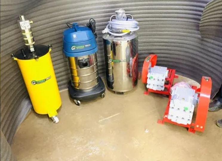 Compressor Type sAutomation Grade sUsage/Application sBrand sMaterial sSize sVoltage sProduct Type sDesign Type sWorking Pressure sCapacity sSpeed sPower sCountry of Origin Made in India