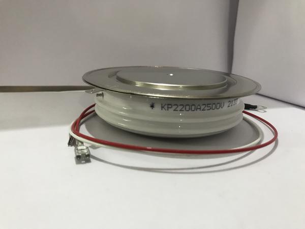KP2200A-2500V CAPSULE THYRISTOR(2200 Amp- 2500 V)Introducing the KP2200A-2500V Capsule Thyristor, offered by SAS Power Semiconductor Devices. Engineered for high-demand industrial applications, this thyristor features a current rating of 2200A and a voltage rating of 2500V, making it ideal for phase control, power conversion, and motor drive systems. Utilizing advanced semiconductor technology, the KP2200A-2500V ensures efficient, reliable, and durable performance. Its robust capsule design guarantees stability and longevity, even in the most challenging environments. Trust SAS Power for innovative and high-quality power control solutions. Upgrade your systems with the KP2200A-2500V Capsule Thyristor for exceptional efficiency and reliability.We 