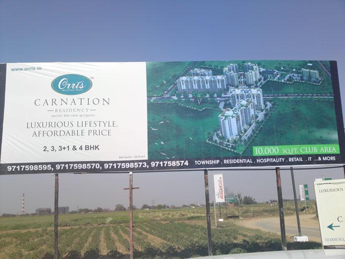 Flex hoardings are available at very low prices, and their visibility is very high. They are mostly used on highways, totem poles, and similar locations.