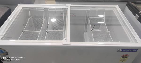 * Glass Top Freezer* 3 Tray available* White color* Castro Wheel* 4 Star Rating* One year Service Warranty* Another 3 Year Compressor Warranty