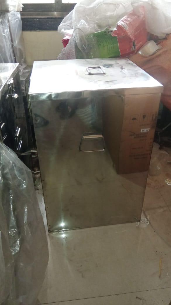 We deal in Stainless Steel Drum  At a very reasonable price 