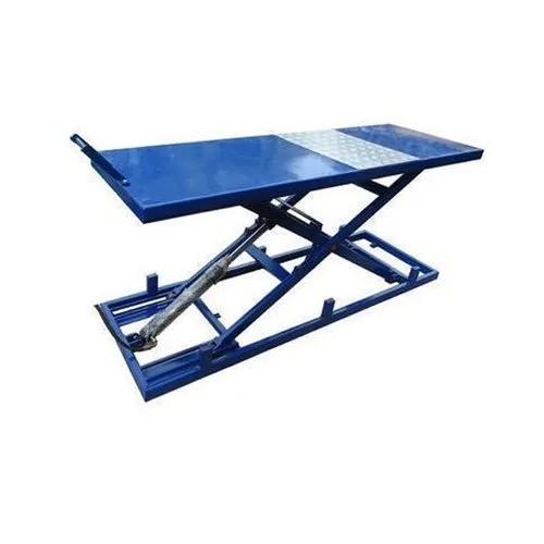 Product Details:Brand MECMaterial MSColor BlueCountry of Origin Made in IndiaLoading capacity 200 kgMaximum Height 900 mmMinimum Height 150 mmTop platform size 1835 x 570 mmOverall Size 1835 x 570 x 150 mmWeight 98 kg