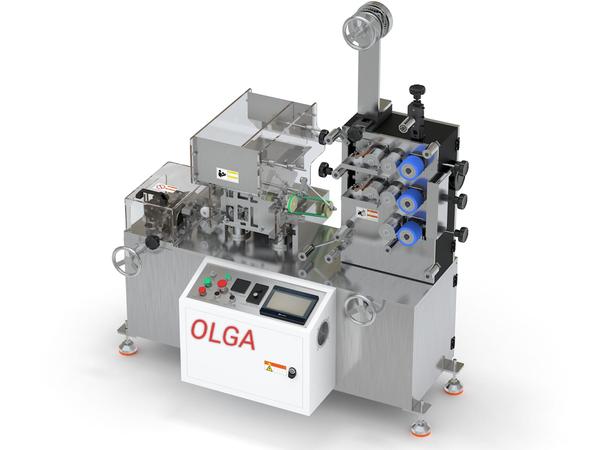 Fully automatic single straw packing machine.