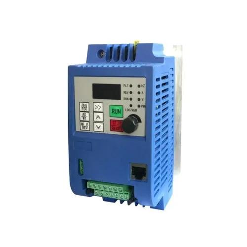 0.75 to 22 KW DC DriveOur company has achieved laurels for providing 0.75 to 22KW DC Drive to the clients. This product is made available in a variety of specifications as per the varied needs of the clients.