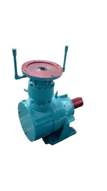 Pioneers in the industry, we offer CCM Withdrawal Gear Box from India.CCM Withdrawal Gear BoxGet Latest PriceWe are engaged in supplying a comprehensive range of CCM Machine Gear Boxes for Withdrawal Application that is applicable in both horizontal and vertical drives. These are manufactured as per the industry standards using superior quality metal like iron, steel, bronze, etc. Our range of helical gear box is fabricated on the basis of modular concept of construction with respect to size, dimensions based on geometric progression. These are known for their high efficiency and has high load bearing capacity. These can be installed in difficult situations through high power to weight ratio of all units.Other InformationPay Mode Terms: T/T (Bank Transfer), Other