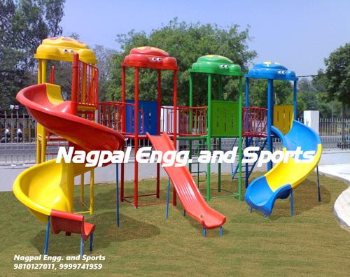 Multiplay Series - Product Code-NPS4526Product Size: 27Ft(L) x 17.5(Ft(W) x 12Ft(H)Consists :1. Platform with Canopy - 04 Nos2. Spiral Slide - 01 Nos3. Curve Slide - 01 Nos4. Wave Slide - 01 Nos5. Tree Climber - 01 Nos6. Metal Ladder - 02 Nos