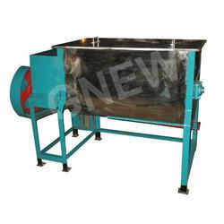 Machine Description Main Motor -    2 HP AC Motor With Gear BoxCapacity -   50 KG/BatchApp. Machine Size (L x W x H) 3' X 2' X 4' Approx. Weight (KG)-    300