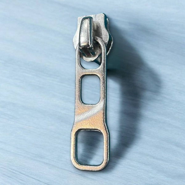 THIS IS HAVING A GREAT FINISHING.THIS IS AVAILABLE IN 5, 8, 10 NO IN ALL COLOURS LIKE SILVER , BLACK NICKLE, COATING , GOLDEN AND CAN BE CUSTOMISED IN ALL COLOURS AND SIZES.