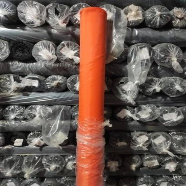 Fabric :- Semi-CrepeDesign/Pattern :- PlainUsage/Application :- Bags & BackpacksColor :- GreyProduct GSM :- 190 GSMMeters :- 100 Metres