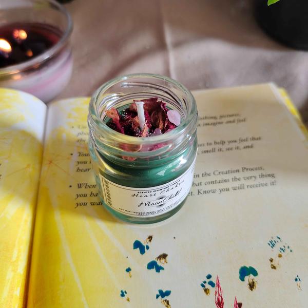 A Heart Chakra candle is a specially designed candle used in chakra healing practices, meditation, and energy work to support the activation, balancing, and healing of the Heart Chakra (Anahata). These candles are typically infused with scents, colors, and ingredients that correspond to the heart's energy center, encouraging emotional healing, self-love, compassion, and harmony in relationships.Available in Various Jarsize:-BIGJARTALLGLASSSHOTGLASSSMALLJAR7CHAKRASET