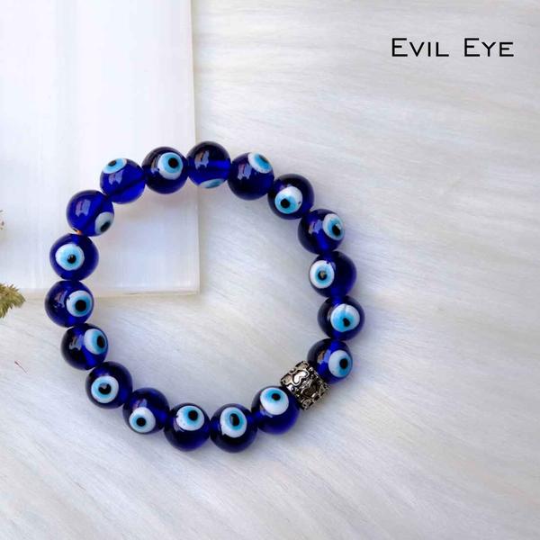 This is unique bracelet for those who need protection from evil eye. It helps in staying protected from evil eye and psychic attacks. It is helpful for those who are prone to such attacks or those who have weak aura. It can be used to instil sense of being secure and protectedAdditional Information:8mm genuine gemstone beads Strung on durable stretchy cord Unisex Sizing Stone colors may vary Shipping time 5 working days minimum