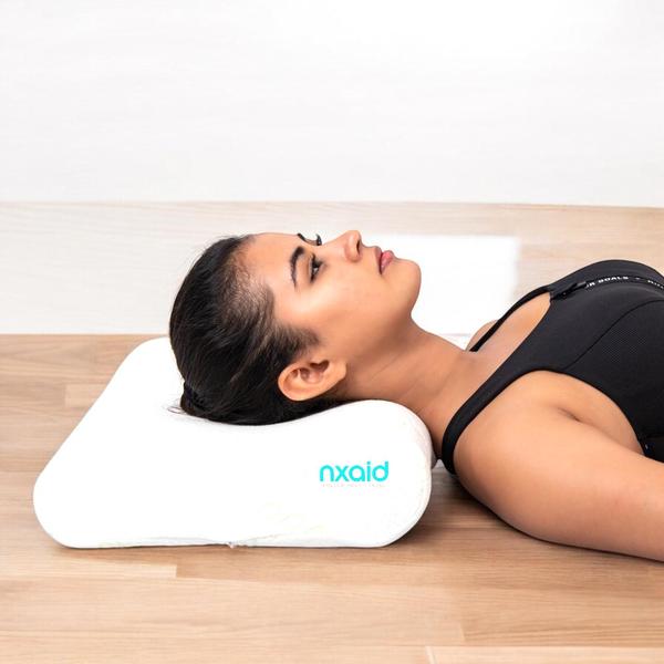 Maintains the natural curvature of the neck during sleepSilent Features-High-density PU FoamWashable outer coverSweat Absorbent materialHypoallergenic fabricBreathable materialHypoallergenicBenefits-Complete head, neck and shoulder supportHelps to relieve the muscular strain on the neck and spineStress and pressure relieverSoft and Comfortable Support for the neck Contours neck and shoulderNeck and spine alignmentRecommended for-Neck PinShoulder pain or stiffnessMuscular painCervical strainCan be used as a regular pillow for precaution of pain-free and longer-life of cervical joints