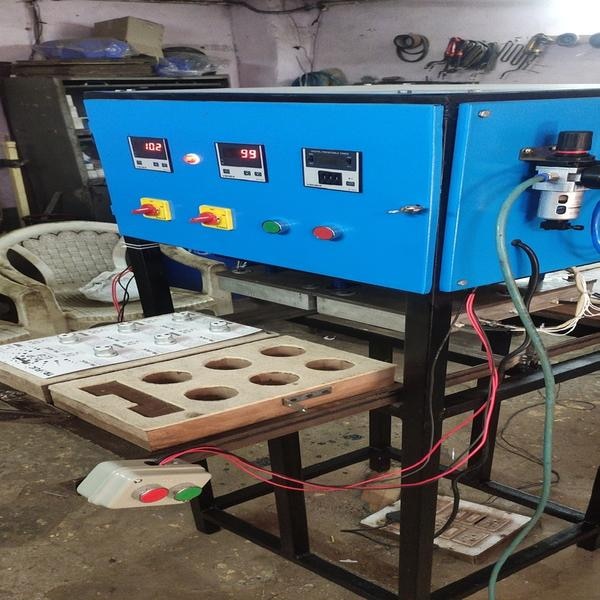 1. Led bulb blister packing machine double pack seal in one stoke.2. Both side working machine for fast production.3. Automatic heat controller.4. Machine run by air and electricity.5. Janatics make pnumetic system.6. Heater power 1kw.7. Power supply 230 volt.Blisterpackingmachine blister sealing machineblister packing machineblister packaging machine