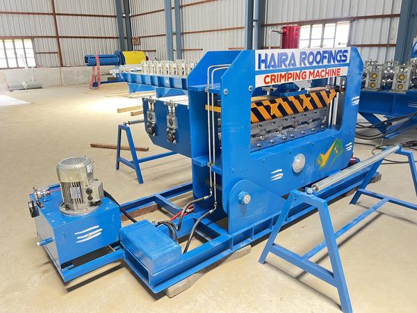 Fully automatic pressure controller crimping unit