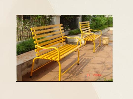 All material is made from 16g 2”x1” MS square pipe and 25 OD CRC pipe.Available in any color powder-coated finish for durability and aesthetics.Component	Dimensions (L x W x H)Product	L60” x W18” x H18”