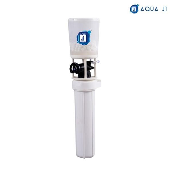 Aqua J1 Softener MiniUnique Features :- Can be easily install on wall and ready to use- Inbuilt brine tank with salt perforated bottom plate- No need to fill water manually in salt tank- Electricity not require- Incorporated multiport valve make easy backwash and regeneration- Can be use for bathroom, washing machine and dish washer