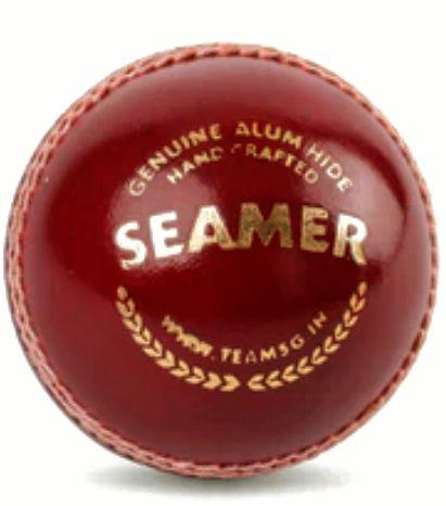 DescriptionThe Seamer is a good quality two-piece cricket ball made from good quality alum tanned leather. The Seamer is ideally suited for club and school matches.Water-proofedSolid one piece grade 2 coreQuantity: (One) 1 NumberSize: Circumference : 22.5 CM