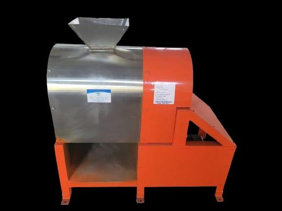 cage mill for screening the detergent powder. contact parts made by s.s-304 or mild steel. run by single phase or 3 phase motor. 