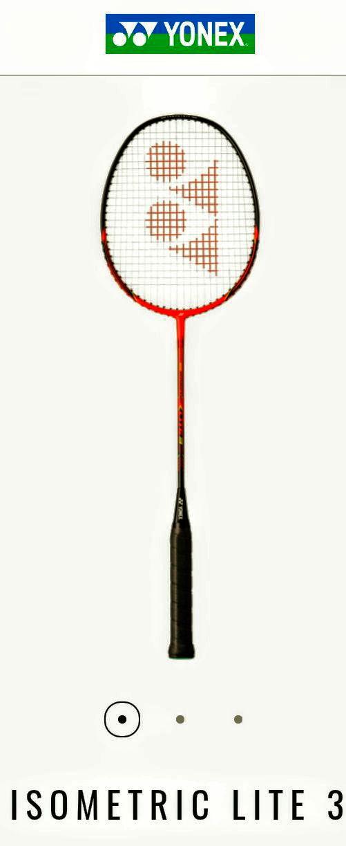 ISOMETRICEnlarged Sweet SpotISOMETRICTM technology continues to help the world’s greatest players achieve global success.Developed over 30 years ago, the ISOMETRICTM design increases the sweet spot by 7%*. Compared to a conventional round frame, a square-shaped ISOMETRICTM racquet generates a larger sweet spot by optimizing the intersection of the main and cross strings.ISOMETRICTM delivers greater control without sacrificing power. ISOMETRICTM is a Trademark of Yonex CO., LTD.*Tested by Yonex