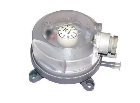 This switch with a potential free changeover contact is used to detect the status of pressure drop across the filters. The N/O contact of the air differential pressure switch is connected to neon lamp to indicate the