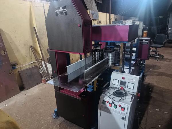 A tissue paper napkin machine is a specialized piece of equipment used to manufacture napkins from tissue paper. These machines can automate the process of folding, cutting, and packaging napkins, making them essential for large-scale production in commercial settings.