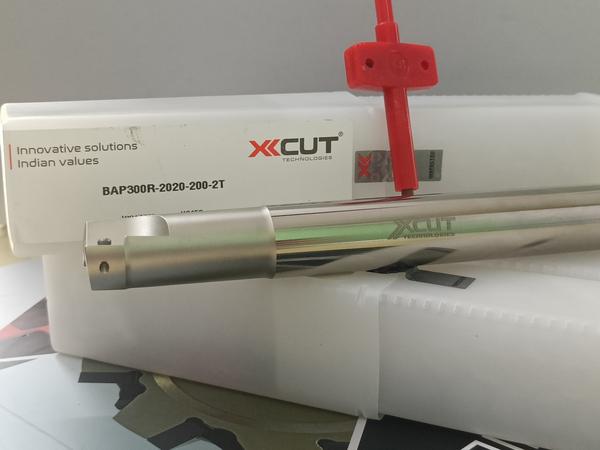 APMT1135 CUTTER BODY DIA20 .8 INSERTED 2