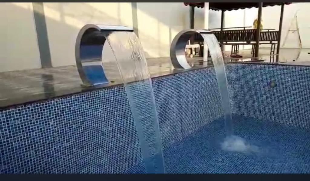 Stainless Steel Water Fountain Description:Elevate your space with this modern and durable stainless steel water fountain, expertly crafted for both functionality and aesthetic appeal. Made from high-quality, corrosion-resistant stainless steel, this fountain is designed to withstand the elements, making it ideal for indoor and outdoor use. Its sleek, polished finish adds a contemporary touch to any environment, blending seamlessly with various decor styles.Features:Premium Material: Constructed from rust-proof and corrosion-resistant stainless steel for long-lasting durability.Elegant Design: A minimalist and polished surface creates a stunning water display.Versatile Use: Perfect for gardens, patios, entryways, offices, or living spaces.Low Maintenance: Easy to clean and maintain, ensuring the fountain remains in pristine condition.Eco-Friendly: Includes a quiet, energy-efficient pump for continuous water circulation.Optional LED Lighting: Enhance the ambiance with built-in LED lights (available in select models).Benefits:Creates a soothing and calming water feature for relaxation or meditation.Enhances the aesthetic appeal of residential or commercial spaces.Durable and weather-resistant, suitable for all seasons.Compact and portable designs available for easy installation.Applications:Residential: Enhance your home’s interior or backyard with a stylish water feature.Commercial: Ideal for office lobbies, hotels, spas, or restaurants to impress guests.Public Spaces: Suitable for parks, schools, or outdoor communal areas.