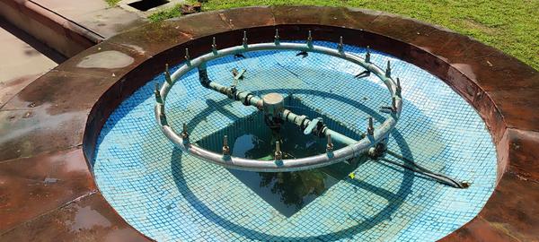 Swimming pool stainless steel water fountain