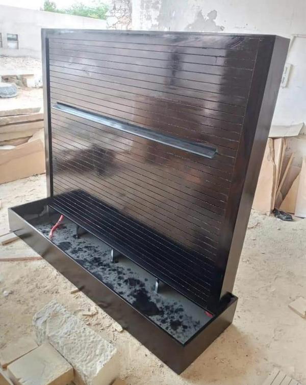 Stainless Steel Water Fountain Description:Elevate your space with this modern and durable stainless steel water fountain, expertly crafted for both functionality and aesthetic appeal. Made from high-quality, corrosion-resistant stainless steel, this fountain is designed to withstand the elements, making it ideal for indoor and outdoor use. Its sleek, polished finish adds a contemporary touch to any environment, blending seamlessly with various decor styles.