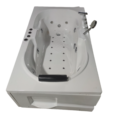 MBT005 Bathtub by Multibath Manufacturer Co. is made from High Acrylic Material. Choose from available variations for MBT005 Models. Size : 5.5x3x1.5 FEET | 66x36x18 INCHES