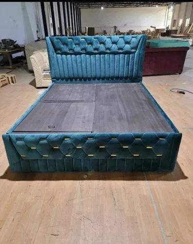 Full Cushion Bed