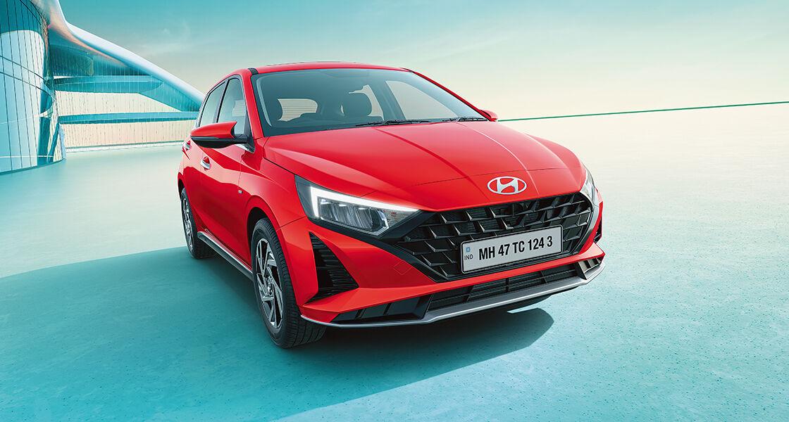 The new Hyundai i20 captures attention wherever it goes. A mesmerising new grille, resplendent DRLs and tail lamps make it a sight to behold. Its magnetic personality is sure to attract minds and hearts alike.The Hyundai i20 is available at a starting ex-showroom price of Rs. 7.04 lakh*, making it a good choice in its segment.Hyundai i20 showroom in PuneBest Hyundai i20 dealer near Pimpri-Chinchwad (PCMC)Hyundai i20 service center near Chakan PuneHyundai i20 price in Hadapsar PuneHyundai i20 authorized dealership near Viman NagarHyundai i20 showroom near Baner PuneHyundai i20 service near Hinjewadi PuneAffordable Hyundai i20 maintenance near TalegaonHyundai i20 test drive near Kharadi PuneSales & Offers KeywordsHyundai i20 on-road price in PuneBest Hyundai i20 finance offers near PuneHyundai i20 exchange offers in PuneHyundai i20 pre-booking near PCMCHyundai i20 EMI options in PuneHyundai i20 special discounts near Katraj PuneService & Maintenance KeywordsHyundai i20 repairs near ChakanAuthorized Hyundai i20 servicing near Dehu RoadGenuine Hyundai i20 spare parts in PuneHyundai i20 maintenance near WakadAffordable Hyundai i20 service near ChimbaliHyundai i20 routine servicing offers near Hinjewadi