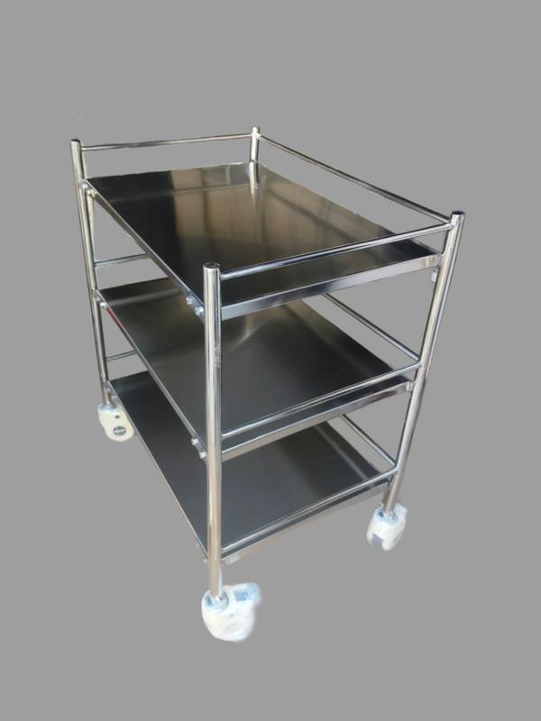 • Overall Approximate Seat Size: 680L X 450 W X 820 H• Frame work of stainless steel tubes mounted on four 50 mm dia swiveling castors• There are 3 stainless steel shelves with three side railings on top shelf.• Optional: Pre-treated and epoxy powder coatedHospital Furniture Manufacturer in India/Gurgaon/Delhi NCRBest Medical furniture supplier/Manufacture in Gurgaon/Delhi NCRHospital Medical Equipments supplier/Manufacture in Gurgaon/Delhi NCR