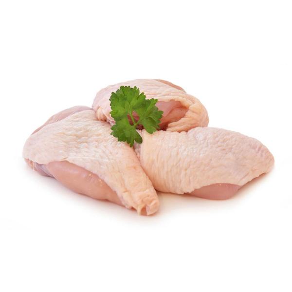 Uninterrupted gorging is in order with this juiciest cut of meat. From the upper chicken leg above the knee joint, Chicken Thigh is dark meat with a dark pink hue. Skinless and boneless, this cut has a smooth texture and offers a tender, flavoursome bite; perfect for quick weekday dinners. Its suppleness enables it to absorb the flavours when cooked making it a tender, delectable meal option.