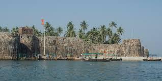 Malvan Tour PackageMalvan, nestled in the heart of Sindhudurg district in Maharashtra, is a coastal paradise known for its pristine beaches, historical forts, and delectable seafood. This charming town offers an irresistible blend of natural beauty and cultural heritage, making it a perfect getaway for nature lovers and adventure seekers alike.