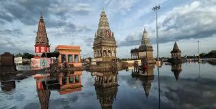 Pandharpur, located in the Solapur district of Maharashtra, is one of the most revered pilgrimage destinations in India. Known as the spiritual abode of Lord Vitthal and Goddess Rukmini, this sacred town attracts devotees from across the country. A visit to Pandharpur is not just a journey; it’s a soulful experience of devotion and peace.