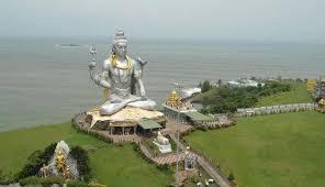 Don’t worry about booking a taxi for the Mahabaleshwar trip package from Mumbai. We offer you a Mumbai to Mahabaleshwar cab service that is safe and eco-friendly. You can book a one-way or round-trip cab from Mumbai to Mahabaleshwar or Mahabaleshwar to Mumbai at an affordable price. We provide 24×7 customer support.We Provide Highly maintained Mumbai to Mahabaleshwar Cabs with skilled and well-mannered drivers who know all the roads and shortcuts. We are a leading car rental in Mumbai. Our chauffeurs will ensure you have a comfortable travel experience. You can easily book  a Mumbai to Mahabaleshwar cab in simple steps.To make your Mahabaleshwar trip from Mumbai more comfortable, you can pick from the wide range of cars available to suit your needs, requirements, and budget perfectly. All the cars are very well maintained and clean.