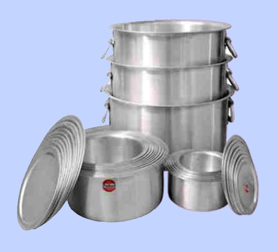 Size	Edge to Edge (Inches)	Inner Diameter (Inches)	Height (Inches)	capacity Liter	Light	Medium Weight	Heavy Weight	Lid44	25	22.5	12.50	78.00	6.60	7.00	9.55	1.7046	26	23.5	13.00	89.00	6.40	7.60	11.50	1.9048	27	24.5	13.50	100.11	6.80	8.40	12.50	2.0048	27	24.5	13.50	100.11	6.80	8.40	12.50	2.0050	28	25.5	14.00	113.00	7.50	9.20	13.60	2.25Total			26.70	32.20	47.15	7850.0012 G	10 G	5 G	14 G52	29.5	26.5	15.00	130.00	8.30	10.00	15.70	2.7054	30.5	27.5	15.50	145.00	8.70	10.70	17.00	3.0056	31.5	28.5	16.00	163.00	9.50	11.60	18.20	3.4058	32.5	29.5	16.50	180.00	10.00	12.00	19.20	3.6060	33.5	30.5	16.75	195.00	10.50	13.00	20.40	3.80Total			47.00	57.30	90.50	16.5062	34.5	31.5	17.25	210.00		14.00	25.00	3.3064	35.5	32.5	18.00	225.00		15.25	27.50	3.7066	36.5	33.5	18.25	240.00		16.50	29.00	4.0068	37.5	34.5	19.00	260.00		17.25	30.00	4.2570	38.5	35.5	19.50	300.00		18.50	33.50	4.70Total				81.50	145.00	19.95