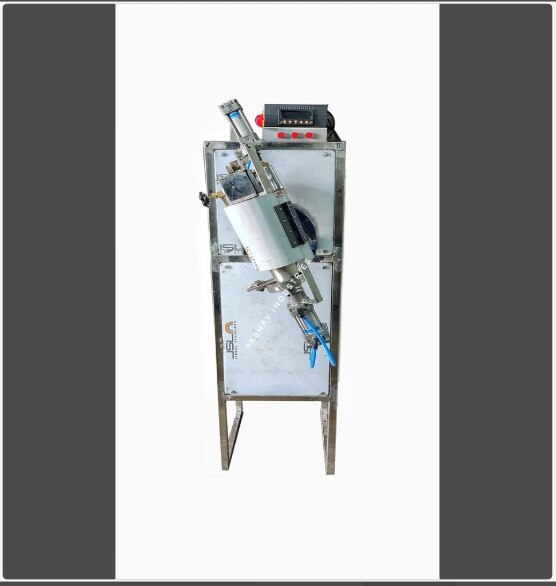 Single Head Goli Soda Machine Manufacturers in Coimbatore.Pioneers in the industry, we offer semi automatic glass bottle soda filling machine, semi automatic pet bottle soda filling machine, rotary 9 head pet bottle filling machine, single head goli soda machine, four head goli soda filling machine and rotary glass bottle soda filling machine from India.Product Details:Minimum Order Quantity 1 PieceModel Name/Number Akshay IndustriesWarranty 1 yearDriven Type ElectricUsage/Application Filling of Goli soda bottlesBrand Akshay IndustriesCountry of Origin Made in IndiaAkshay brand pneumatically operated semi automatic single head GOLI soda filling and corking machine (Output – 360 Bottles per hour)Machine Size – (1.5 feet Length x 1.5 feet width x 5ft height )Additional Information:Production Capacity: 350 bottles per hrDelivery Time: 15 daysPackaging Details: Wooden box