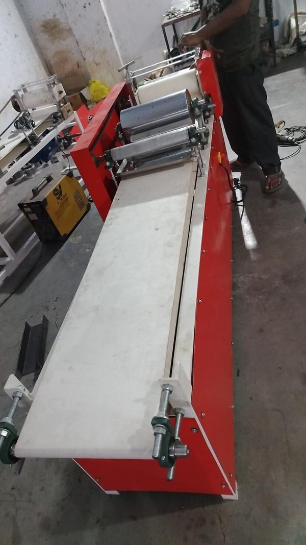 This fully automatic papad making machine is a high speed machine help us to provide large amount of production to in limited time period.