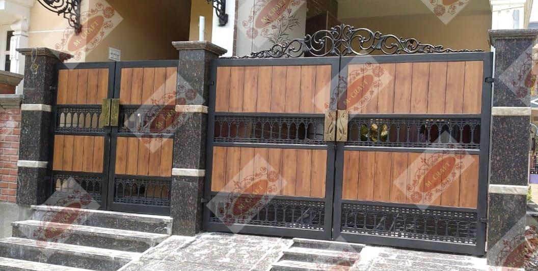 M-CRAFT ( Avadi, Chennai, Tamilnadu)  HPL Openable Main Gate with Cast Iron Model with Hot Dip Galvanization (G.I) and MRF PU Paint Finishing.one of the best quality and price in chennai , Tamilnadu . 