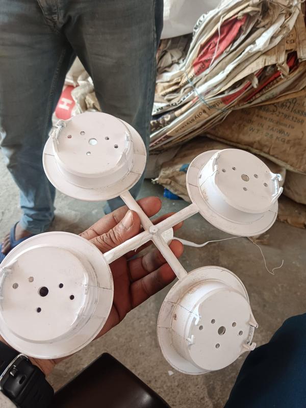 we are manufacturer of plastic mold and pdc molds