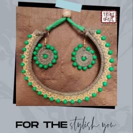 Price Rs 600 (Shipping Extra)Dried yellow grass braided in patterns to procreate beautiful neck-pieces are traditional folk jewelries made by a number of families (which is steadily decreasing) living in and around interior West Bengal. Ornaments have a special position in tribal art space. Armed with indigenous, easily accessible materials tribal women weave and make nifty earrings and pretty chokers which are great for quotidian purposes.