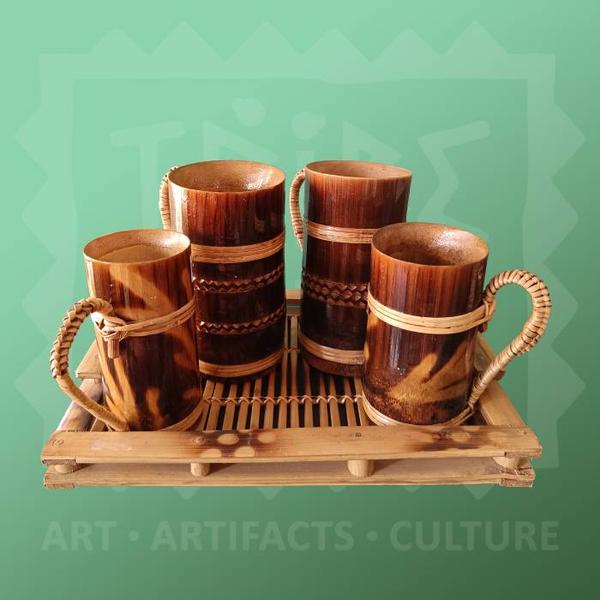 Bamboo mugs with tray