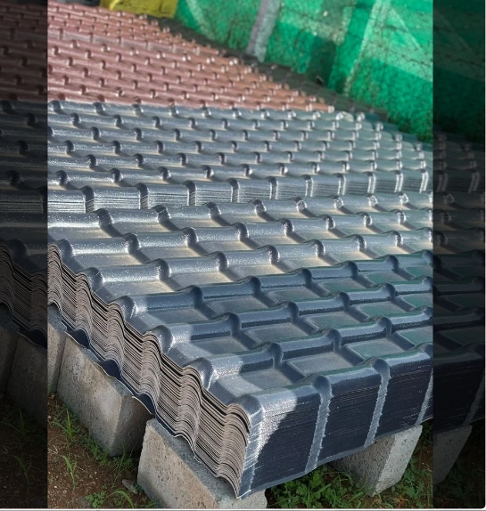 14 ft UPVC (Unplasticized Polyvinyl Chloride) white roofing sheets are a popular roofing material due to their durability, cost-effectiveness, and resistance to harsh weather conditions. These sheets are widely used in both residential and commercial buildings, particularly in areas requiring strong, long-lasting roofs.