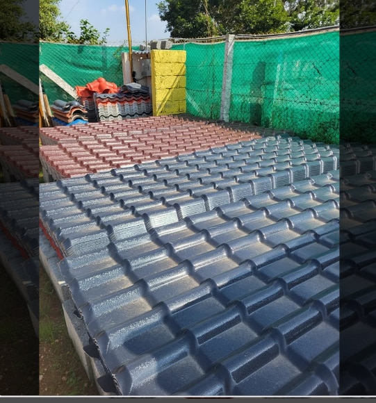 16 ft UPVC (Unplasticized Polyvinyl Chloride) white roofing sheets are a popular roofing material due to their durability, cost-effectiveness, and resistance to harsh weather conditions. These sheets are widely used in both residential and commercial buildings, particularly in areas requiring strong, long-lasting roofs.