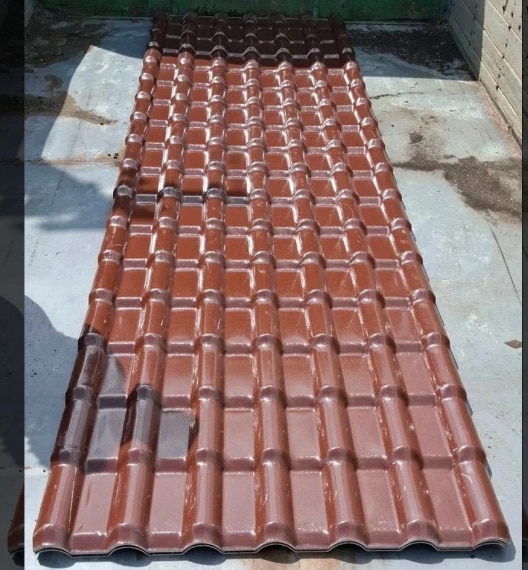 Thickness	3 mmMaterial	UPVCColor	Chocolate BrownSurface Treatment	Color CoatedTechnique	Hot RolledUsage/Application	RoofingLength	14 thMinimum order quantity: 100 sq ft14 ft UPVC (Unplasticized Polyvinyl Chloride) white roofing sheets are a popular roofing material due to their durability, cost-effectiveness, and resistance to harsh weather conditions. These sheets are widely used in both residential and commercial buildings, particularly in areas requiring strong, long-lasting roofs.