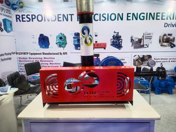 RPE make Twin Lobe Roots Blower Model RPE-44H is suitable for air capacity requirement of 80CMH to 150CMH with maximum differential pressure of 0.5kg/cm2.This model is suitable for motor from 3HP to 7.5HP and is used for aeration application in STP/ETP Plants, Aquaculture, Filter Backwashing, Pneumatic Conveying etc.
